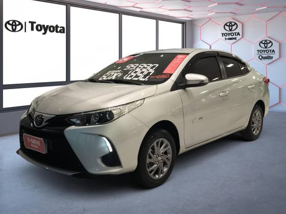 TOYOTA YARIS 1.5 16V FLEX SEDAN XS MULTIDRIVE TOYOTA YARIS 1.5 16V FLEX SEDAN XS MULTIDRIVE